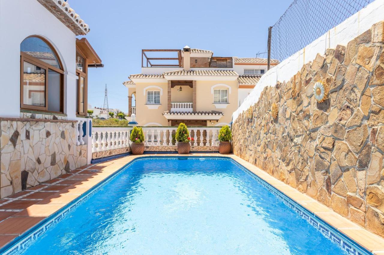Apartamento Con Piscina Privada Нерха Экстерьер фото