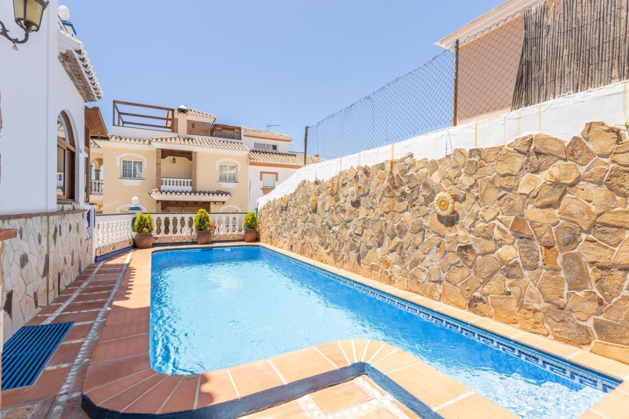 Apartamento Con Piscina Privada Нерха Экстерьер фото